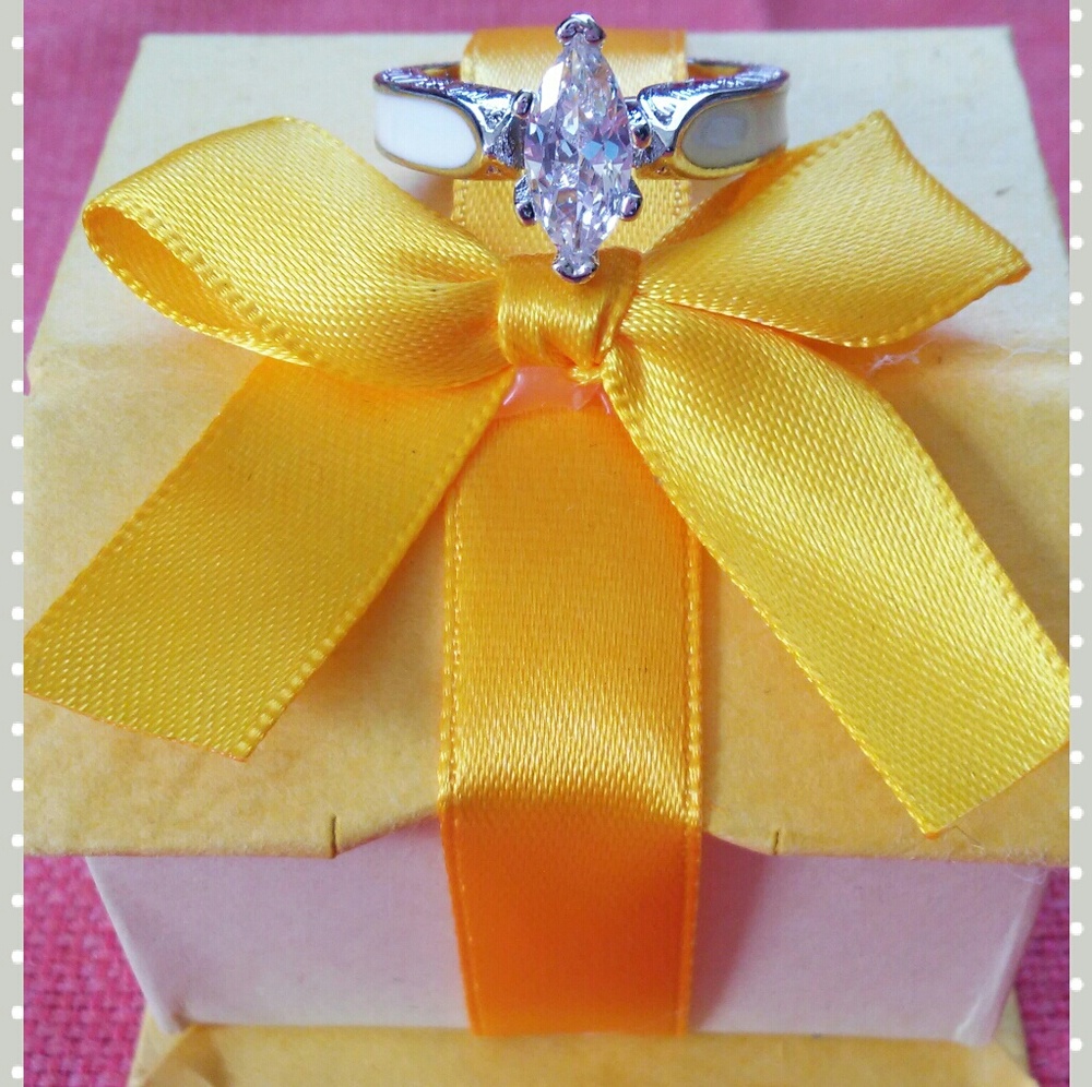 2 CT Engraved Band Marquise Cut Ring